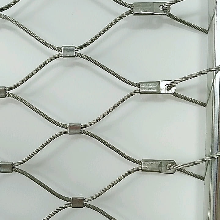 Трос 2 мм DIN3055 нерж. (боб. 250м) (Стройбат)