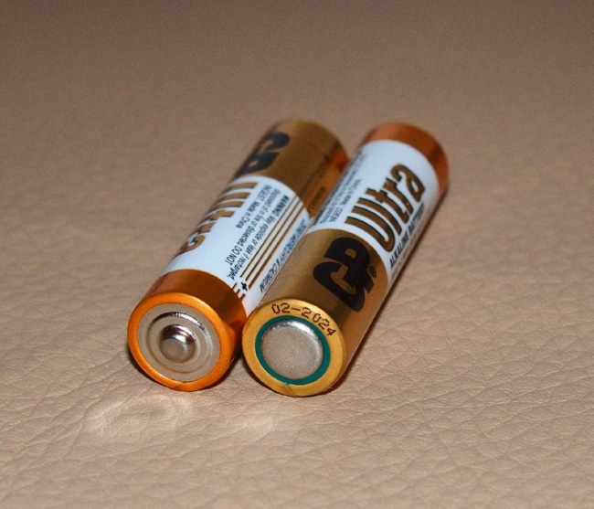 Элемент питания GP 24AU-CR2 Ultra Alkaline, LR03, BL2, блистер 2 шт.