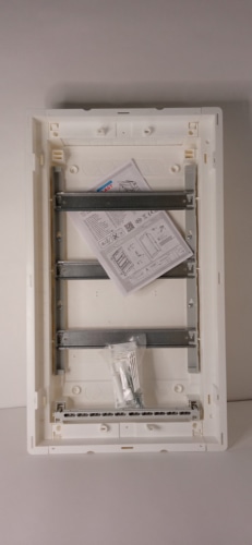 Щит встраиваемый прозр. дверь U36F (42 мод. IP40) TEHPLAST