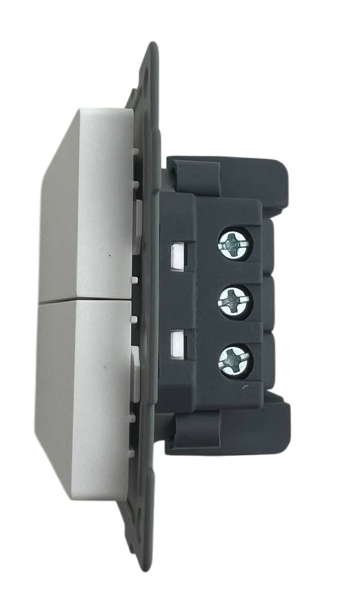 Выключатель проходной 2-кл. белый U1A-002-2 SoftTouch "Uno" AWSproducts