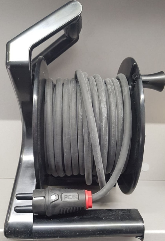 Удлинитель на катушке X-Reel 250 H05RR-F3x2.5 20m 4x220V "шуко" IP20