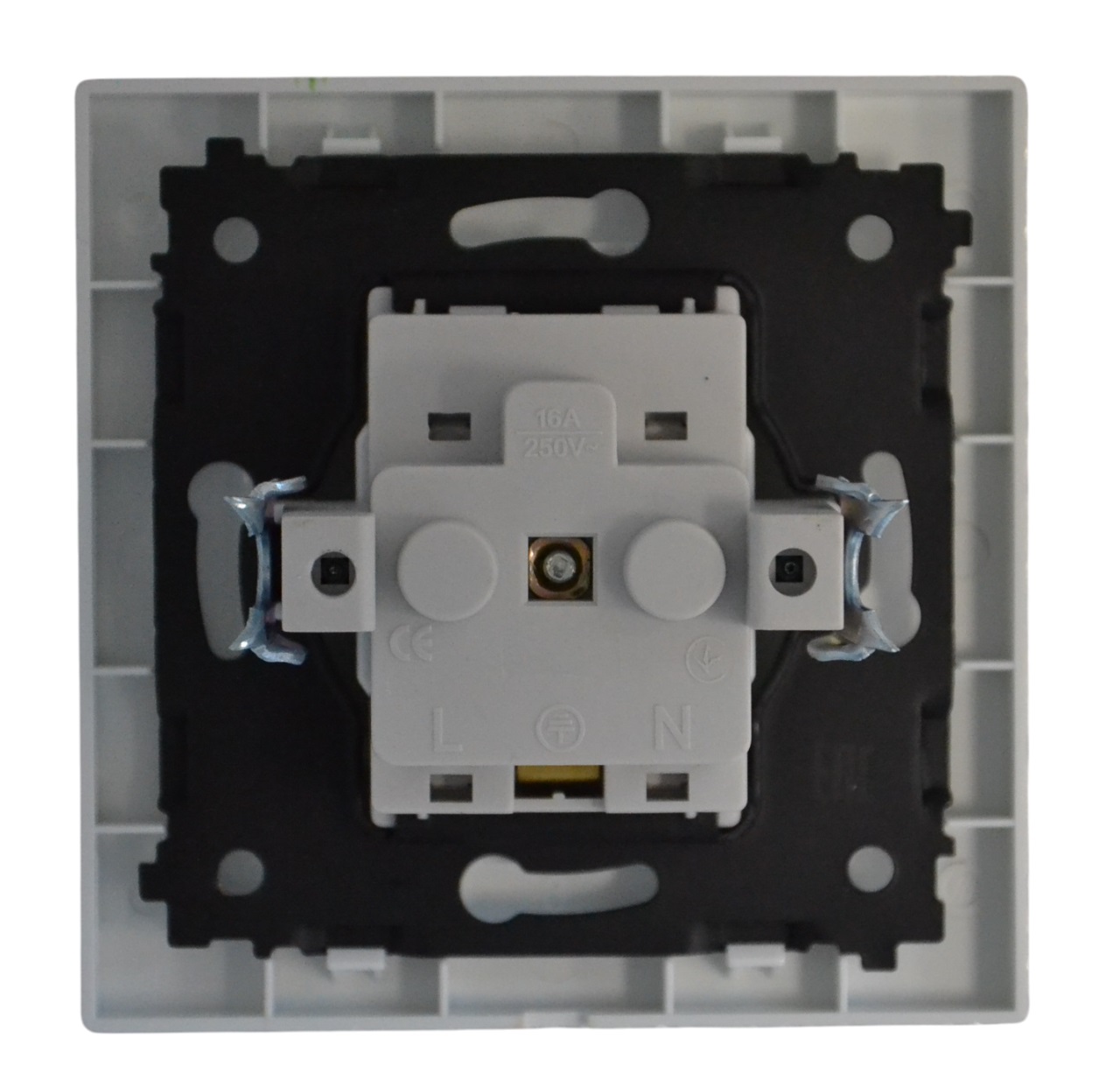 Розетка 1-я с крышкой с/з белая SD-P1013W "Standard" AWSproducts