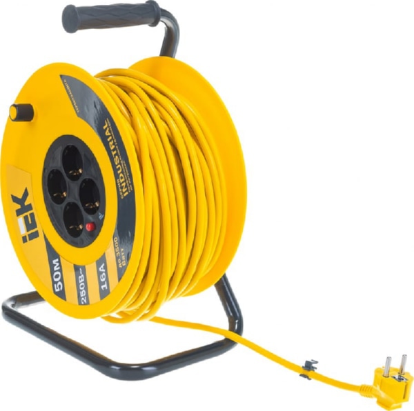 Катушка УК50 с т/з 4 места 2Р+PЕ/50м 3х1,5 мм2 "Industrial" IEK