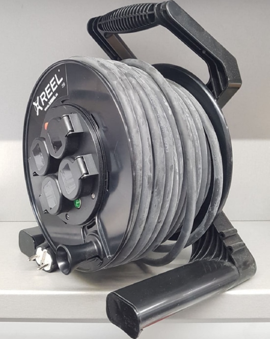 Удлинитель на катушке X-Reel 250 H05RR-F3x2.5 40m 4x220V "шуко" IP20