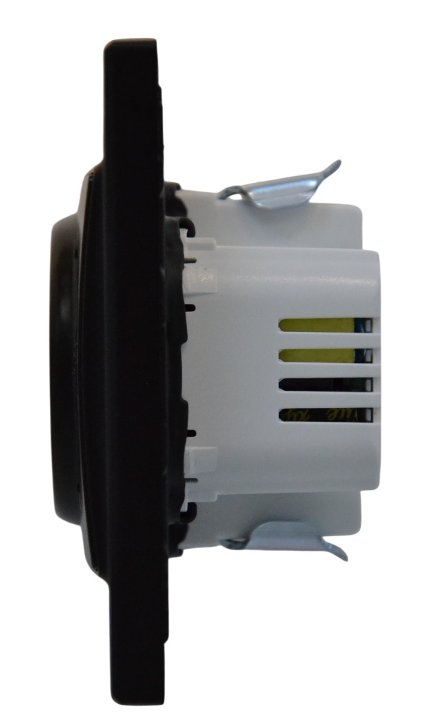 Розетка 1-я с/з с USB (5В, 2.1А) чёрная SD-P1017B "Standard" AWSproducts