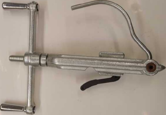 Инструмент для натяжения бандажной ленты на опорах ИН-20 (КВТ)