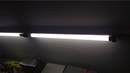 Лампа LED-T8 600мм линейная 10Вт 230В 6500К G13  900Lm IEK