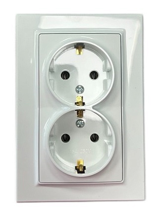 Розетка 2-я с/з белая SD-P1012W "Standard" AWSproducts