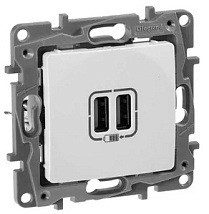Розетка USB (2-я тип А, 2,4А) Белый ETIKA LEGRAND