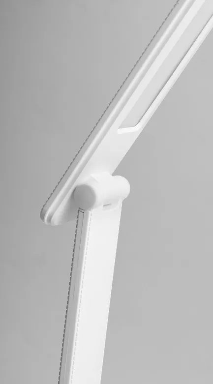 Светильник настольный LED UF-730 C01 11Вт 3000-6500К 500Лм Белый