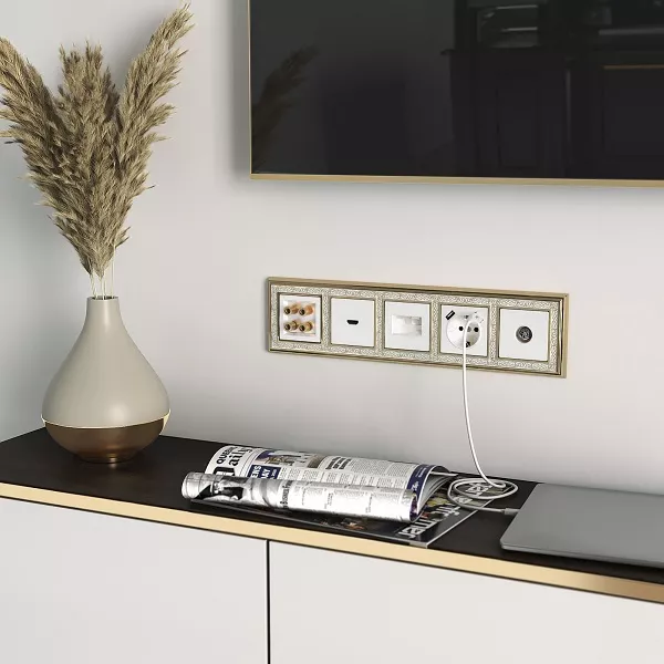 Розетка RJ45 (2-я cat. 5e) Белый WERKEL
