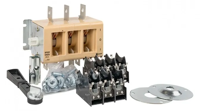 Выключатель-разъединитель ВР32У-35В71250 250А 380В PROxima