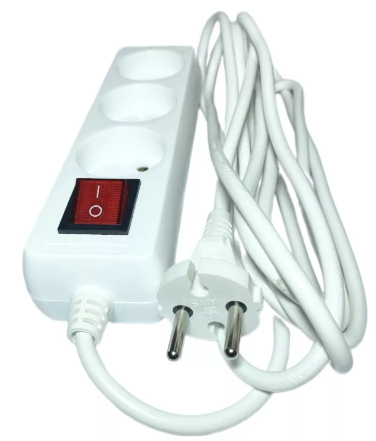 Удлинитель бытовой 3гн. 1,5м б/з с выкл. ПВС 2x0,75mm2 AWS-H03K-1,5